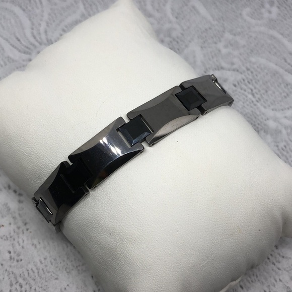 TUNGSTEN Magnetic Chain Link Bracelet Two Tone - Picture 3 of 7